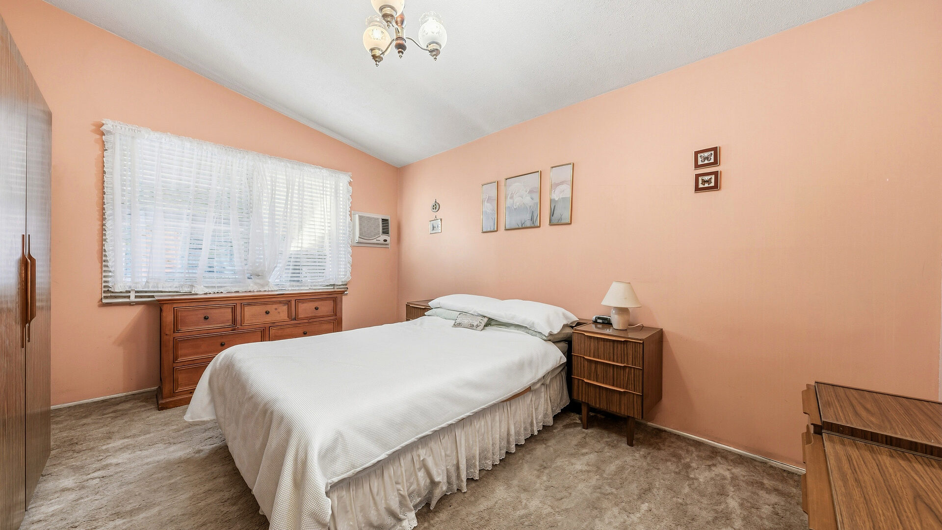 Auction - 49 Pendant Avenue - New Property in Blacktown - Real Estate by Joel Hollings