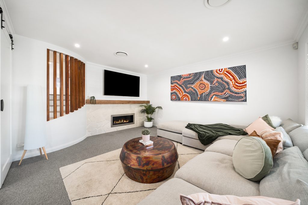 Sold - 4 Valour Place - New Property in Kellyville Ridge - Real Estate by Paul Land