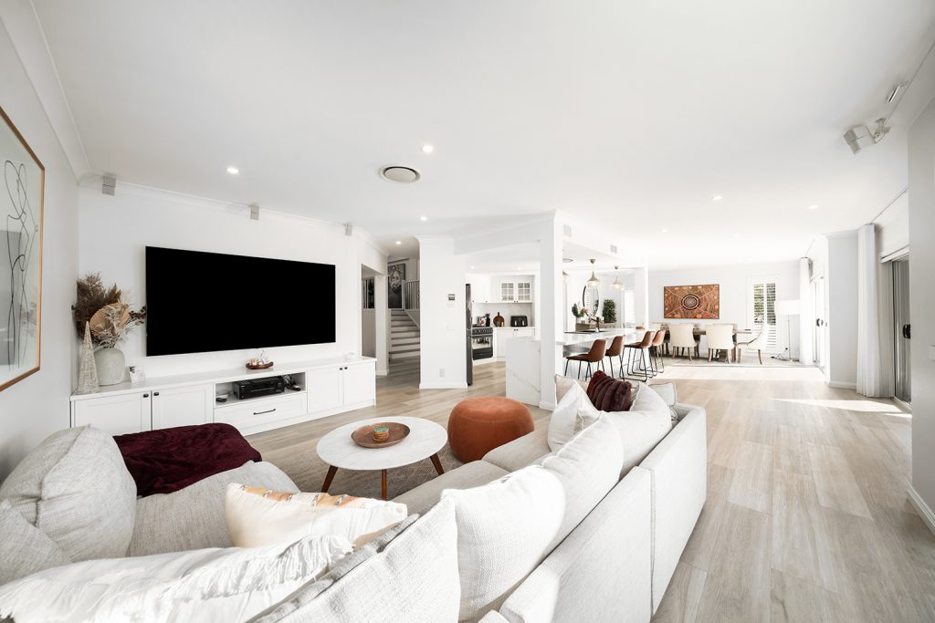 Sold - 4 Valour Place - New Property in Kellyville Ridge - Real Estate by Paul Land