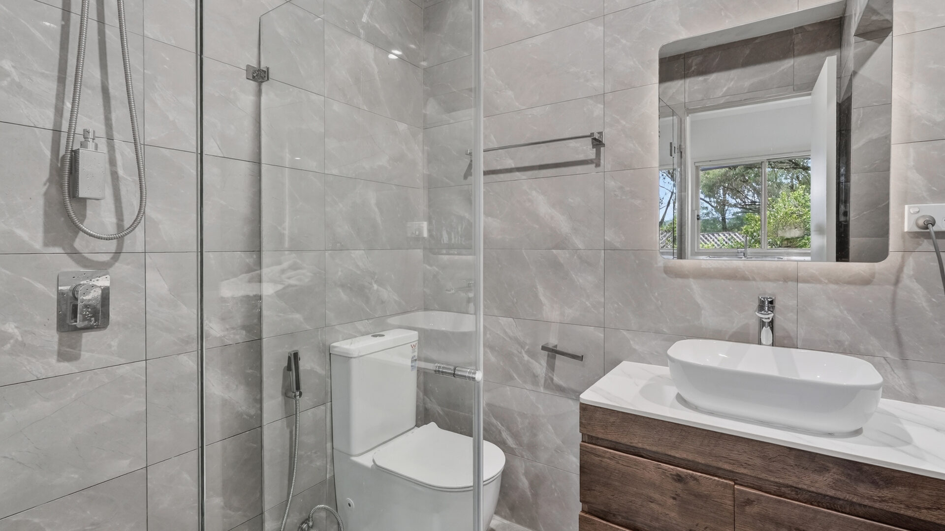 For Sale - 10B Griffin Place - New Property in Doonside - Real Estate by Sam Yazdi