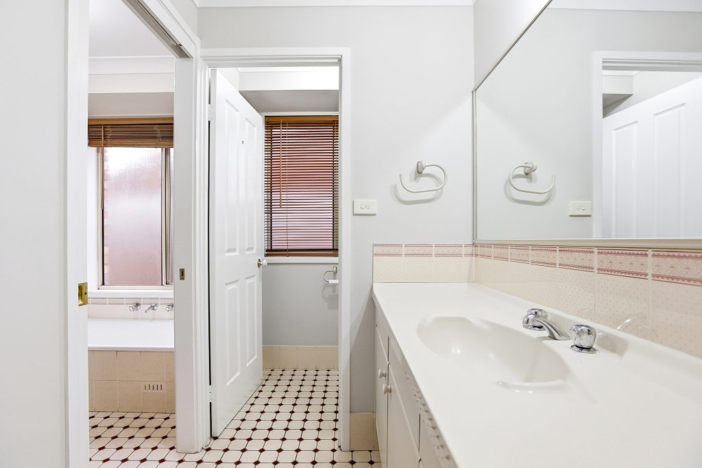 Sold - 30 Pottery Circuit - New Property in Woodcroft - Real Estate by