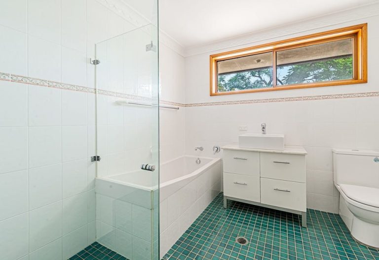 Sold - 18 Karloon Road - New Property in West Pennant Hills - Real Estate by Mark Vinogradov