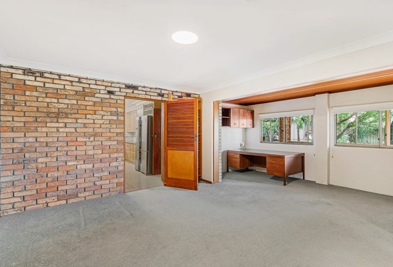 Sold - 18 Karloon Road - New Property in West Pennant Hills - Real Estate by Mark Vinogradov