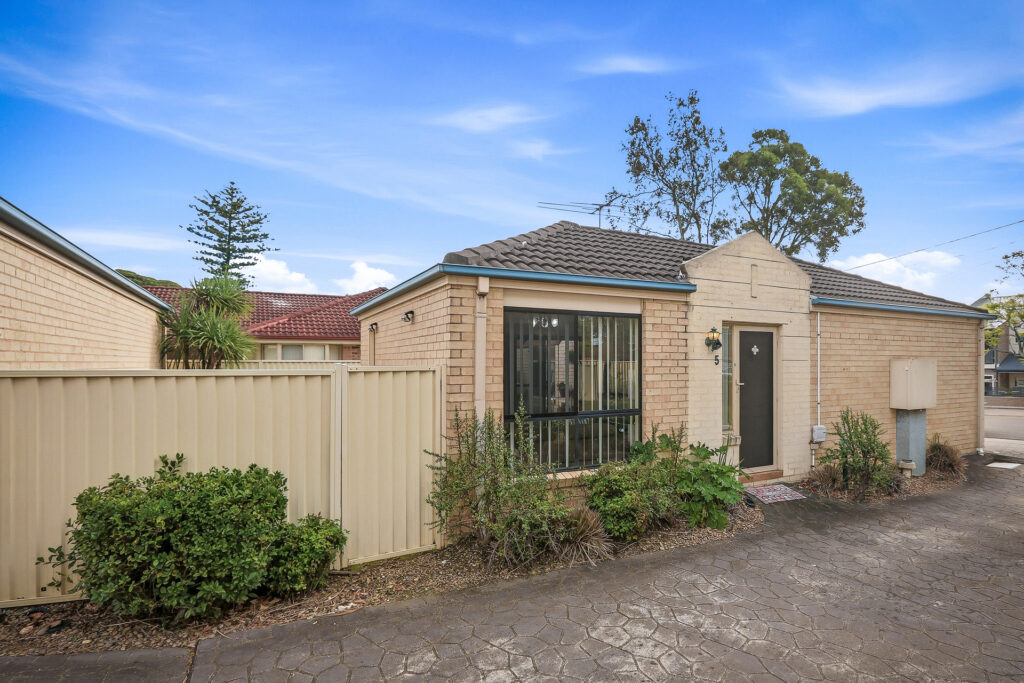 For Sale - 5/5-7 Bando Road - New Property in Girraween - Real Estate by John Irudayaraj