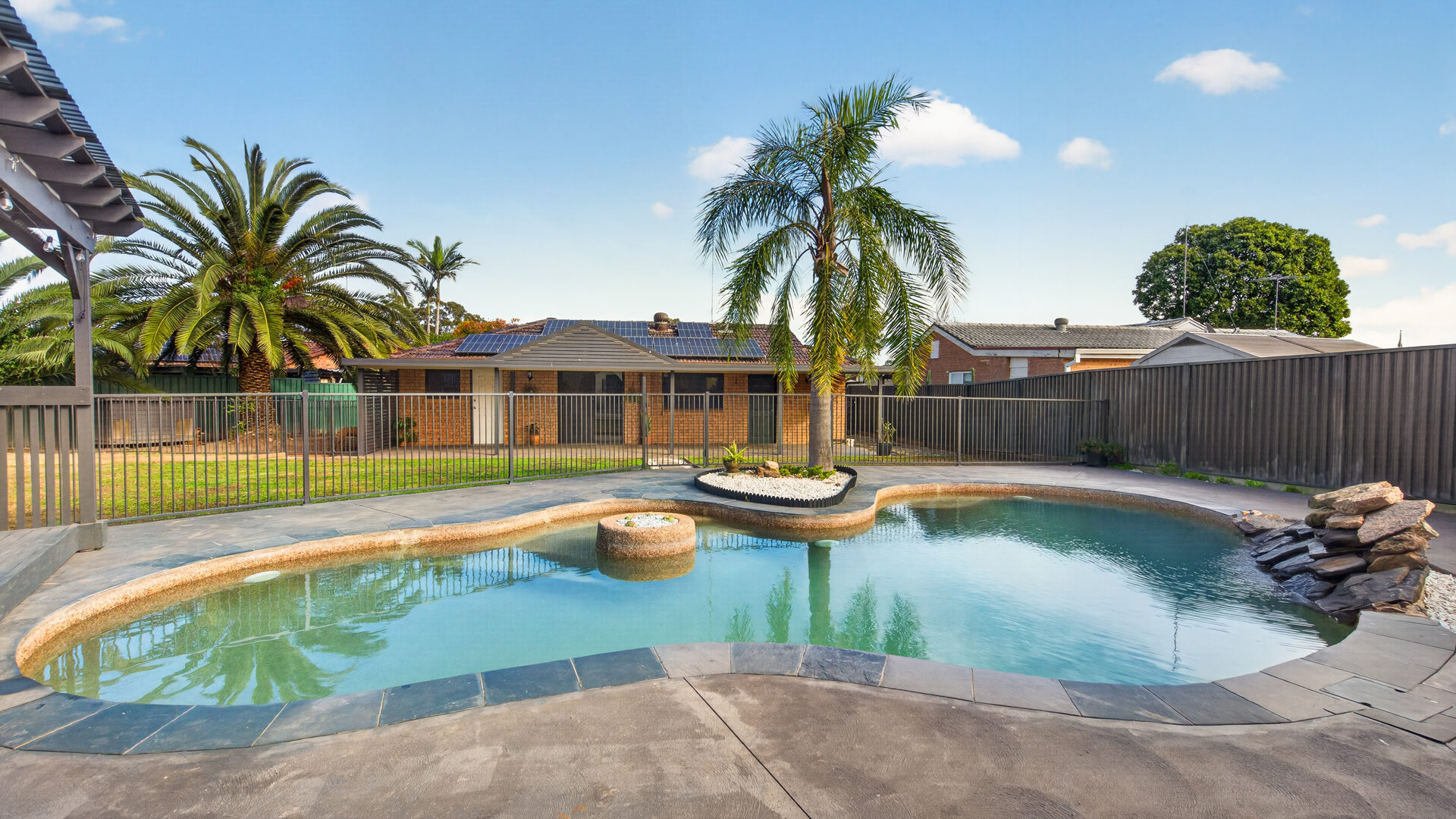 For Sale - 4 Owen Place - New Property in South Windsor - Real Estate by Yuri Cattaneo