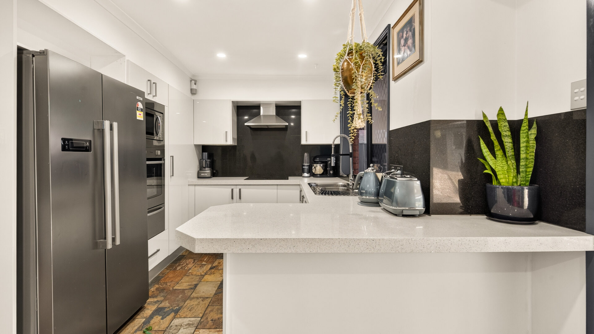For Sale - 4 Owen Place - New Property in South Windsor - Real Estate by Yuri Cattaneo