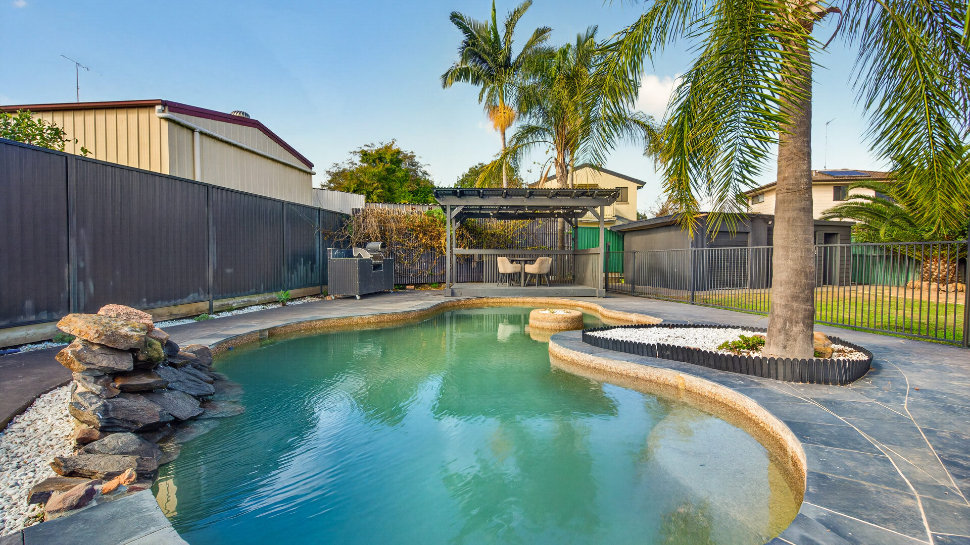 For Sale - 4 Owen Place - New Property in South Windsor - Real Estate by Yuri Cattaneo