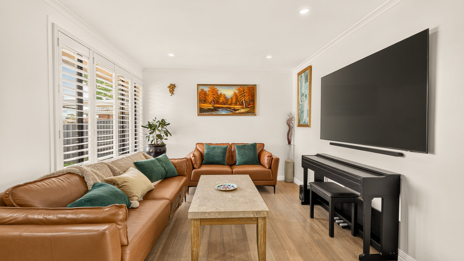For Sale - 4 Owen Place - New Property in South Windsor - Real Estate by Yuri Cattaneo