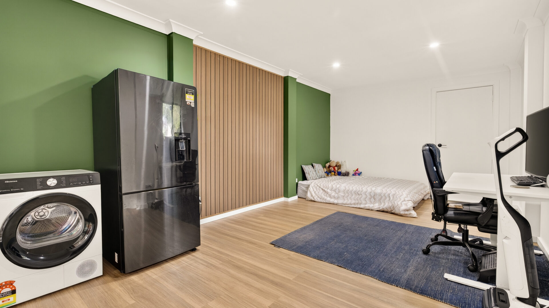 Sold - 89 Oakes Road - New Property in Old Toongabbie - Real Estate by Brad Panayiotou