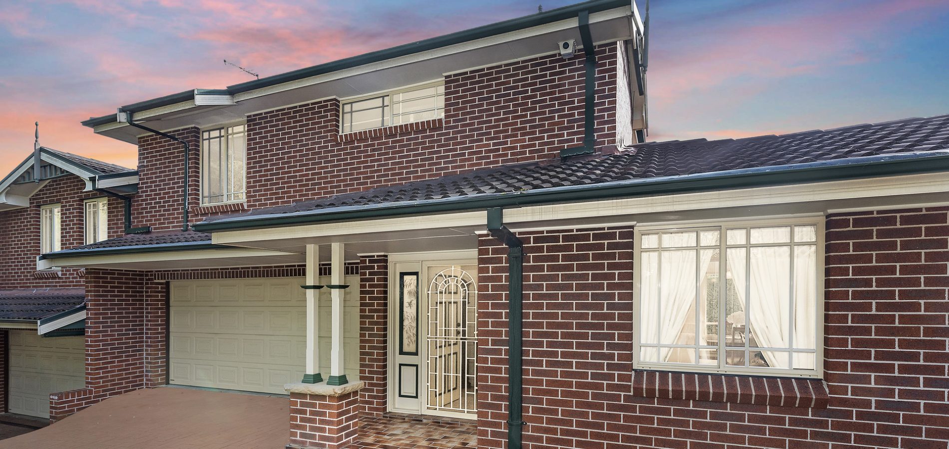 Sold - 2/27 Lyne Road - New Property in Cheltenham - Real Estate by Belinda Hill