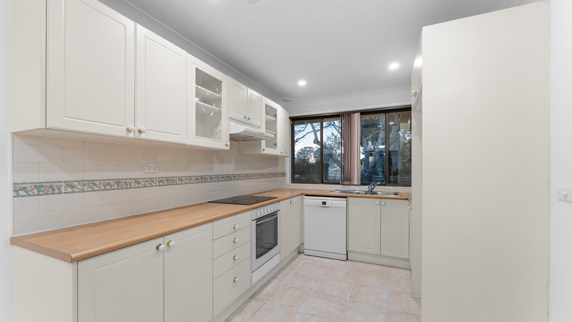 Sold - 220 Hill End Road - New Property in Doonside - Real Estate by Sam Yazdi