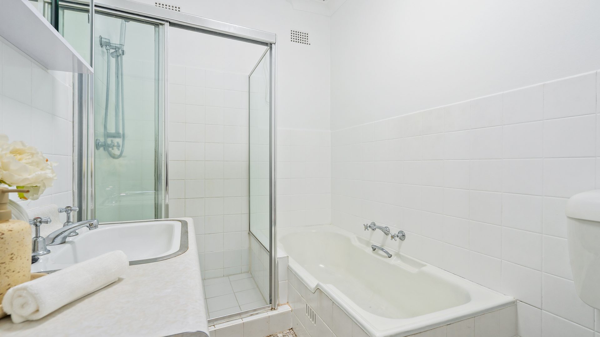 For Sale - 4/9 Edgar Street - New Property in Eastwood - Real Estate by Teena Vaughan