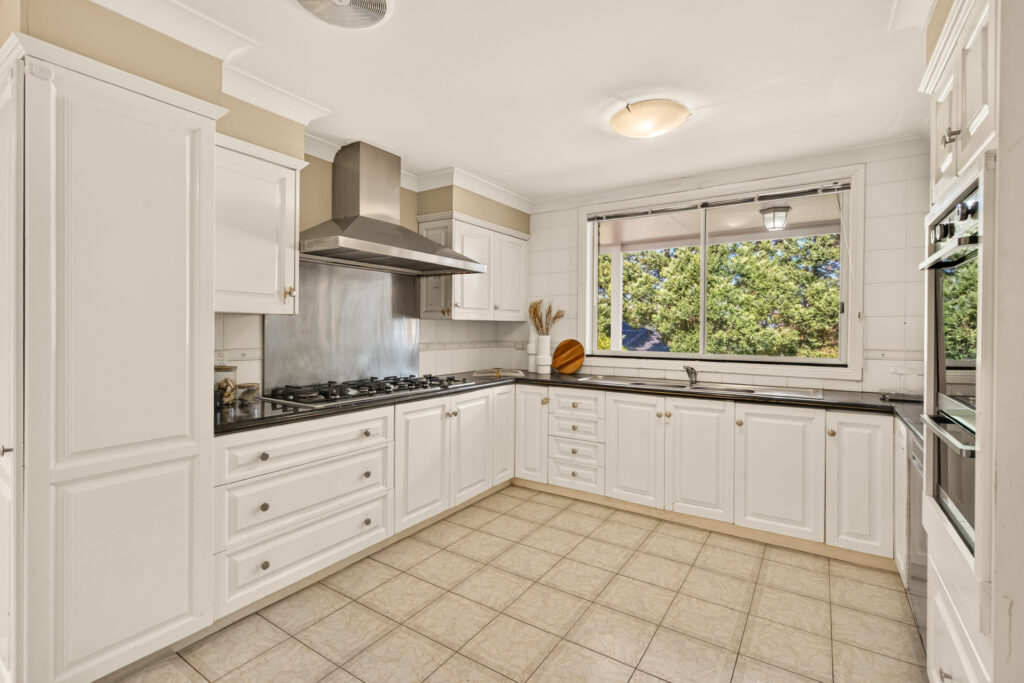 For Sale - 6 Farrer Avenue - New Property in West Pennant Hills - Real Estate by Mark Vinogradov