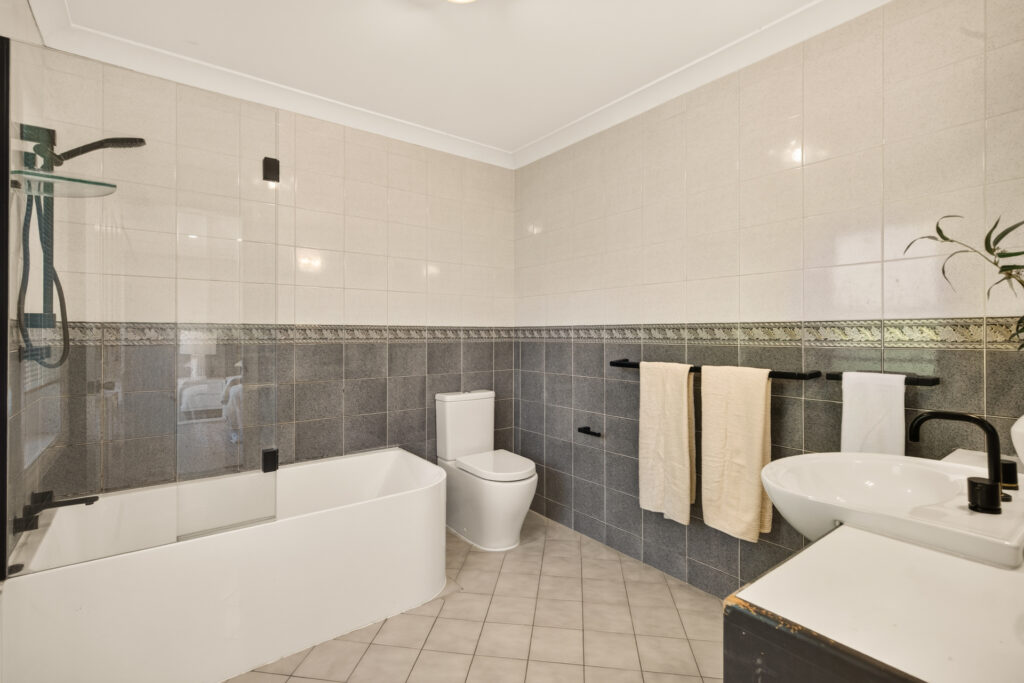 For Sale - 6 Farrer Avenue - New Property in West Pennant Hills - Real Estate by Mark Vinogradov