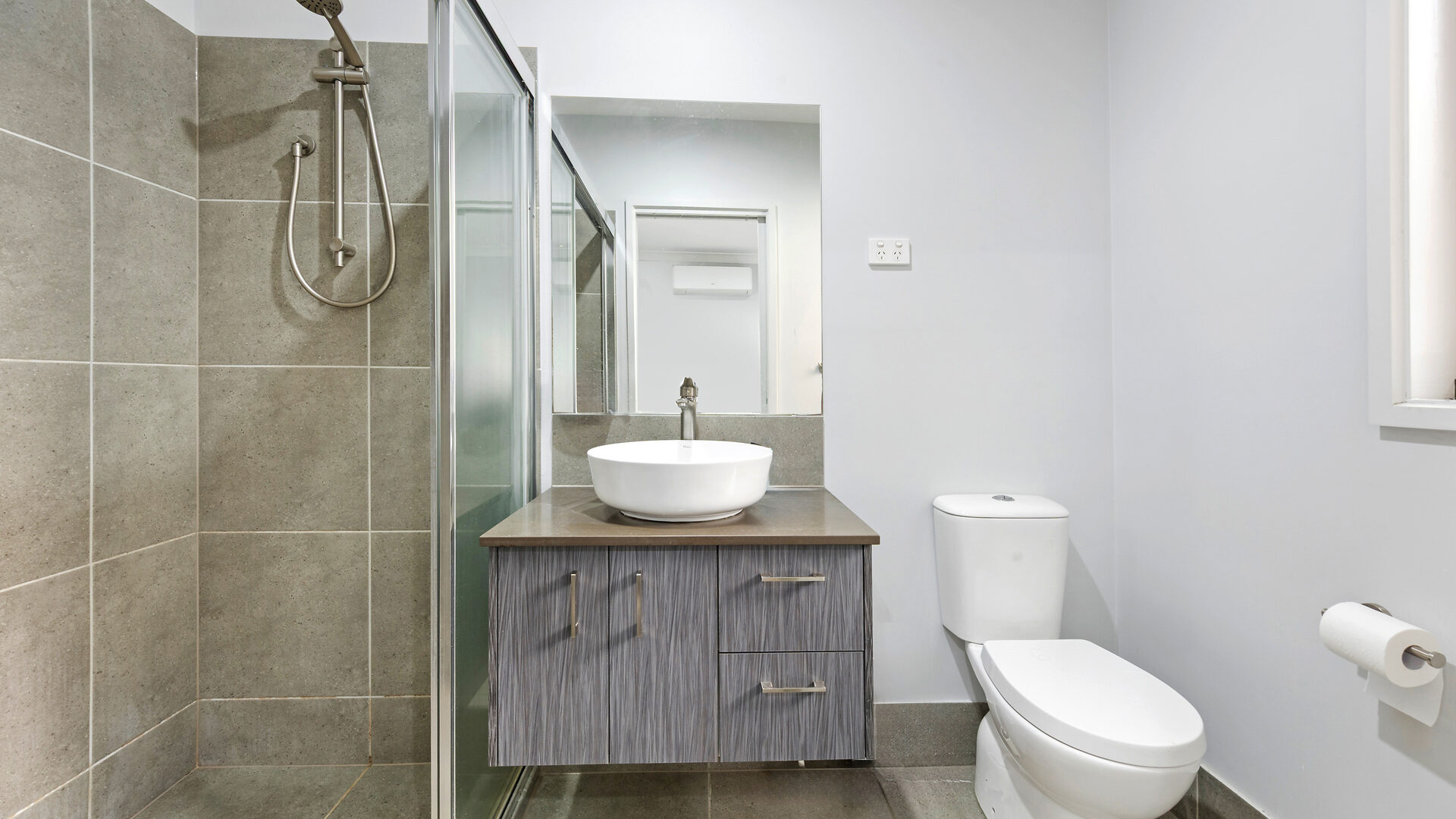 For Sale - 25 Landaise Road - New Property in Austral - Real Estate by Joel Hollings