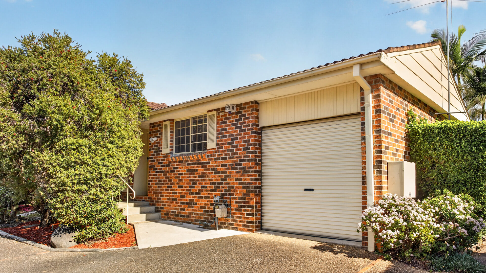 For Sale - 14/5A Binalong Road - New Property in Pendle Hill - Real Estate by Amit Nayak