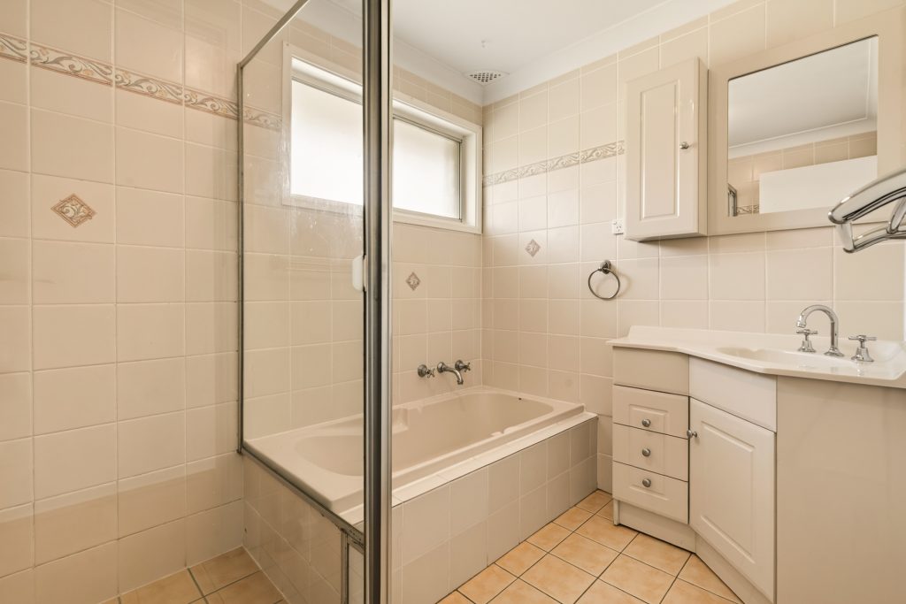 Sold - 169 Joseph Banks Drive - New Property in Kings Langley - Real Estate by Kim McChlery