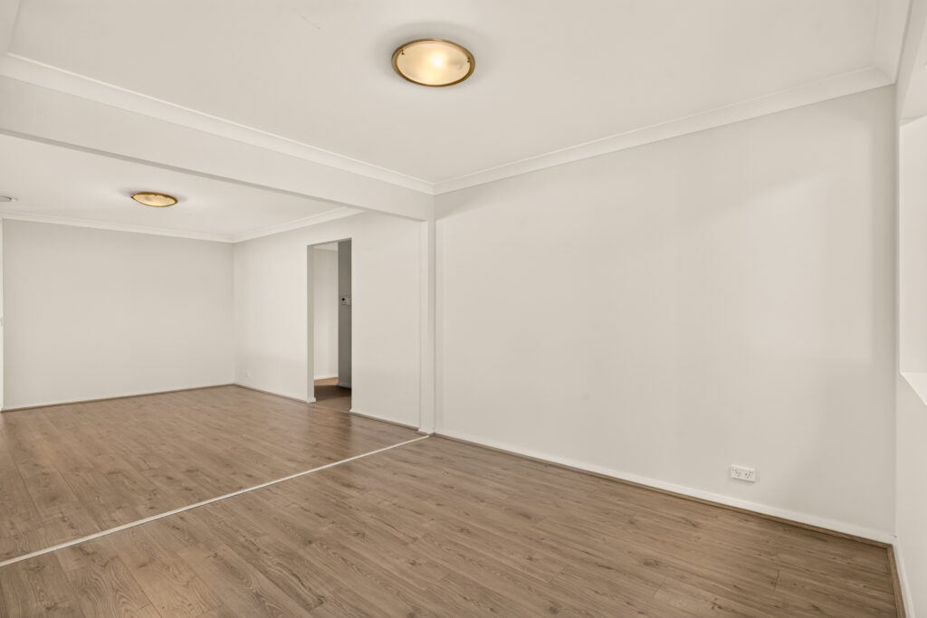 Auction - 84 Lilydale Drive - New Property in Woodcroft - Real Estate by Sam Yazdi