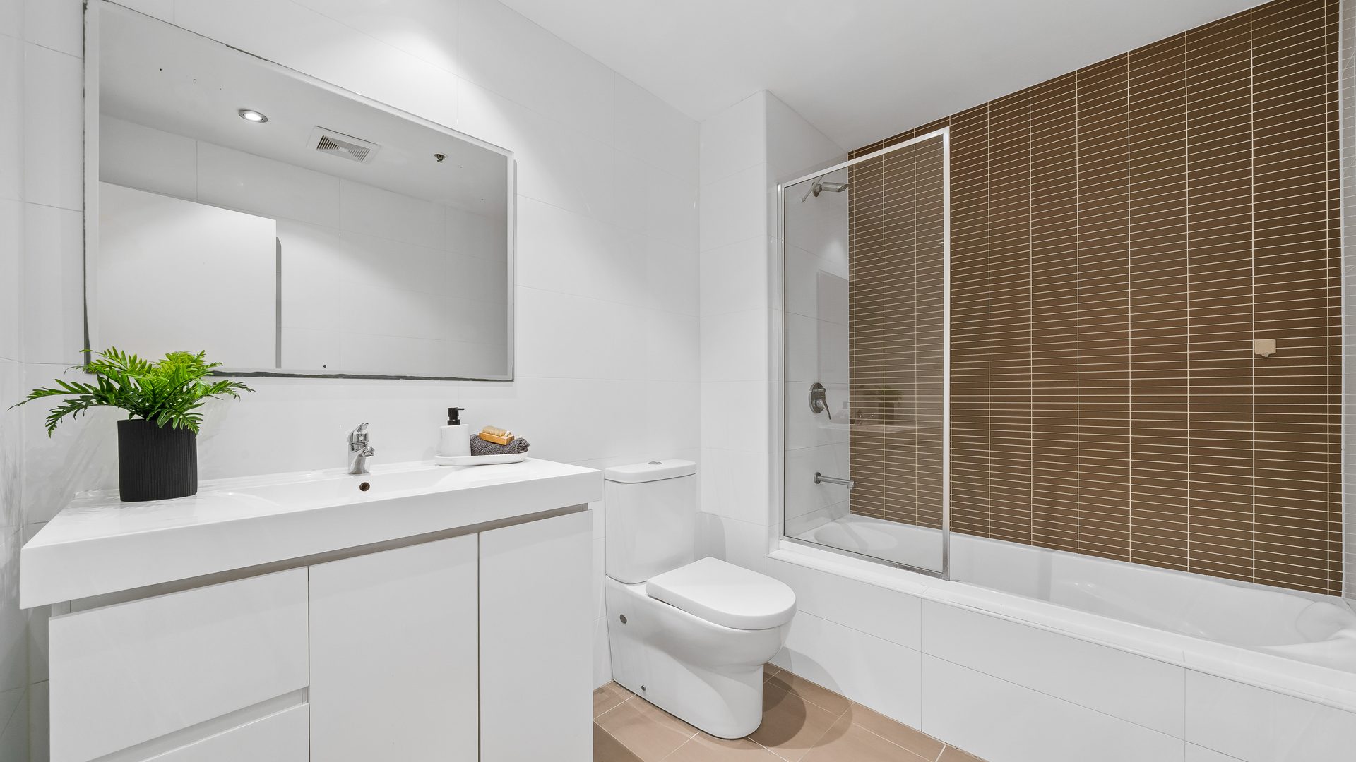 Sold - 2/330 King Street - New Property in Mascot - Real Estate by Rebecca Ying Li