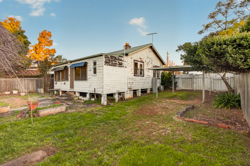 Auction - 32 Kerrs Road - New Property in Castle Hill - Real Estate by Peter Pokorny