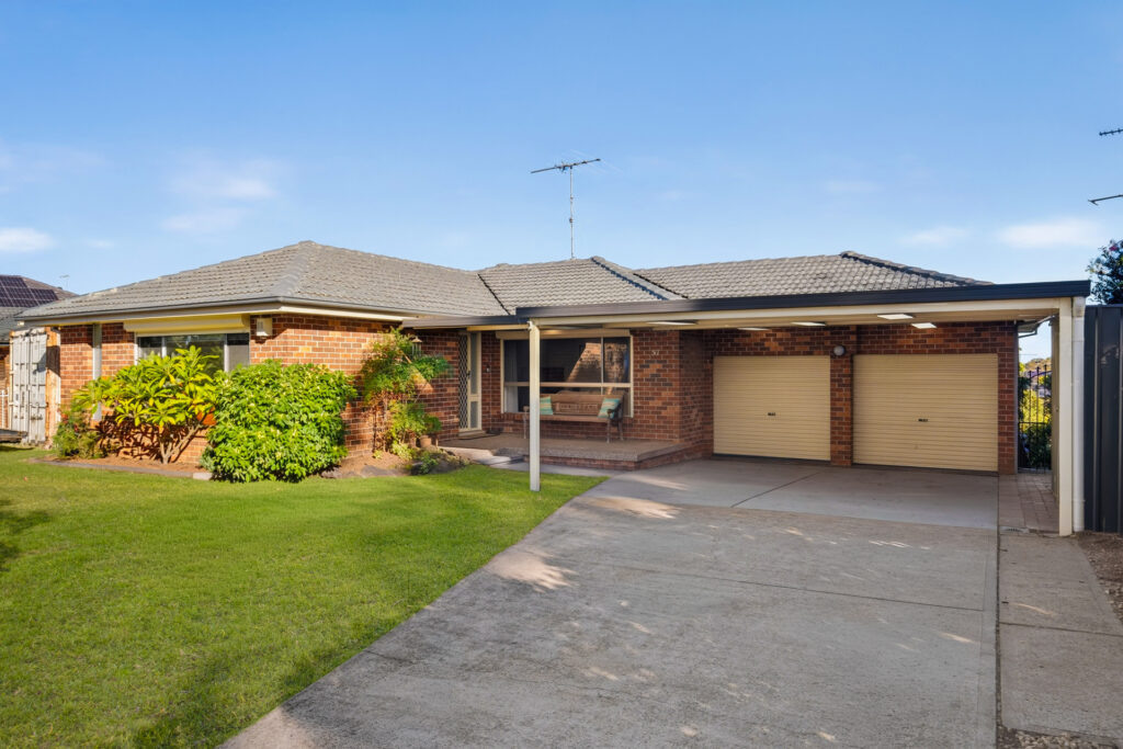 Sold - 57 Sporing Avenue - New Property in Kings Langley - Real Estate by Kim McChlery