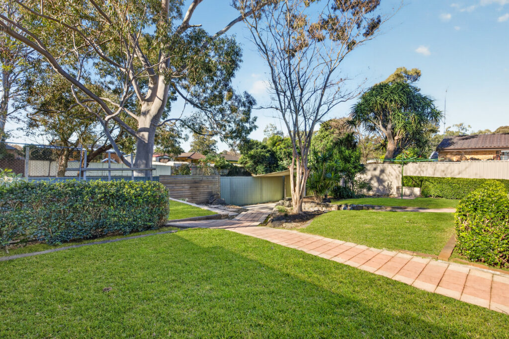 Auction - 3 Tasman Place - New Property in South Windsor - Real Estate by Seb Saggu