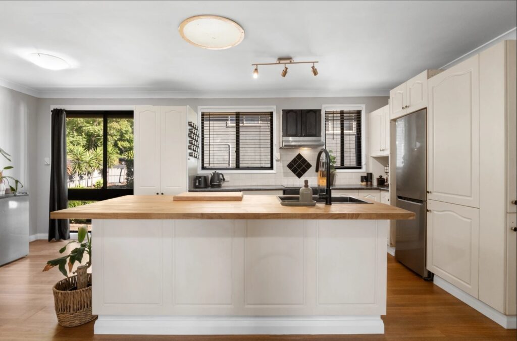 For Sale - 3 Waratah Street - New Property in Bowen Mountain - Real Estate by Nicole Cooney