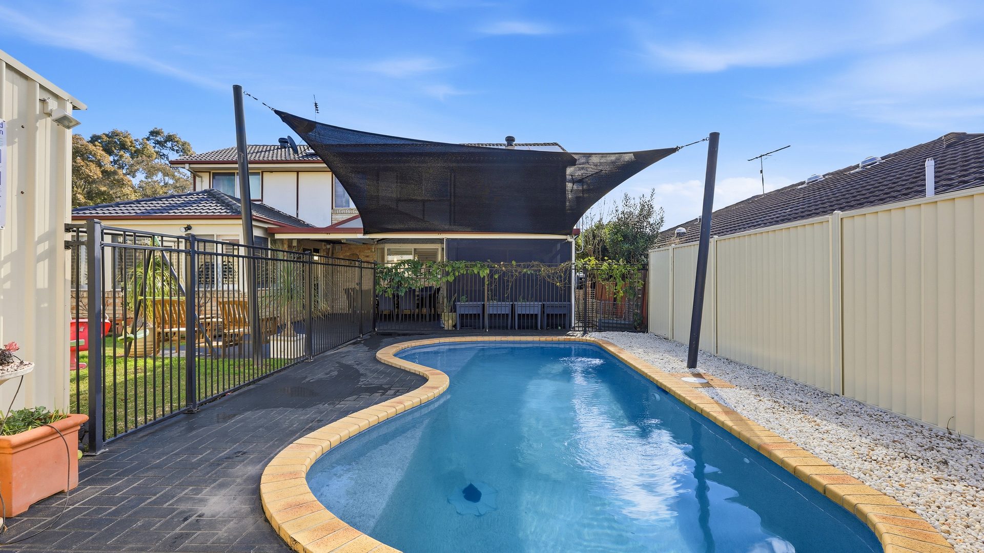 For Sale - 3 Guernsey Way - New Property in Stanhope Gardens - Real Estate by Paul Land
