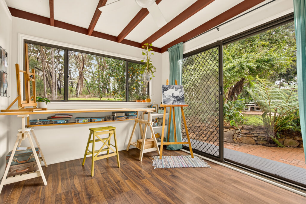 For Sale - 8 Maple Street - New Property in Bowen Mountain - Real Estate by Nicole Cooney