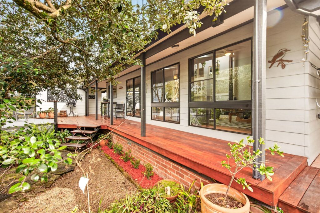 For Sale - 8 Maple Street - New Property in Bowen Mountain - Real Estate by Nicole Cooney
