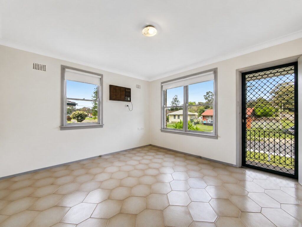 For Sale - 8 Mawson Road - New Property in Tregear - Real Estate by George Davidson