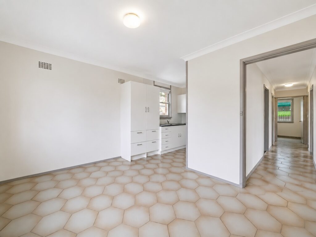 For Sale - 8 Mawson Road - New Property in Tregear - Real Estate by George Davidson
