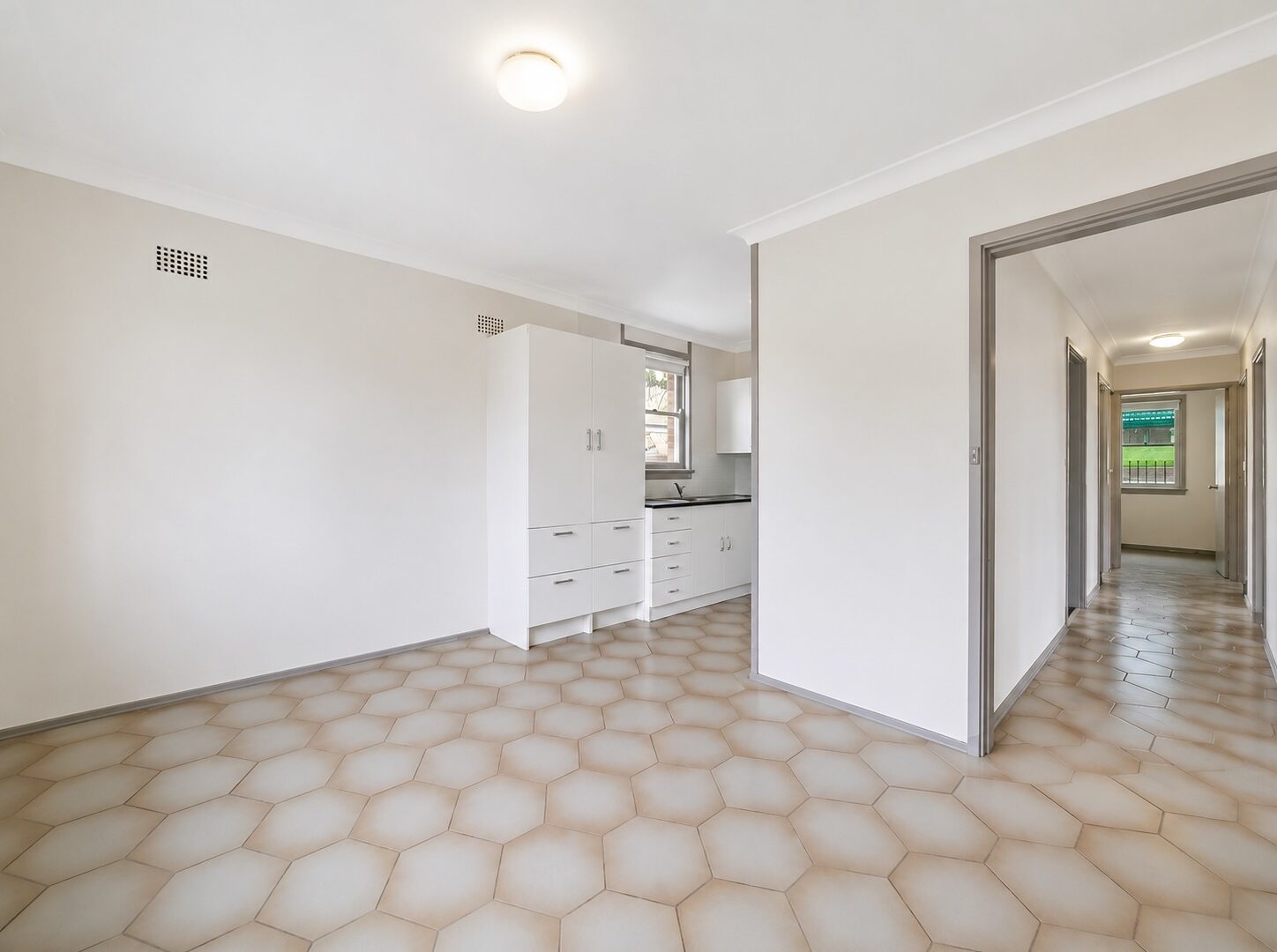 Auction - 8 Mawson Road - New Property in Tregear - Real Estate by George Davidson