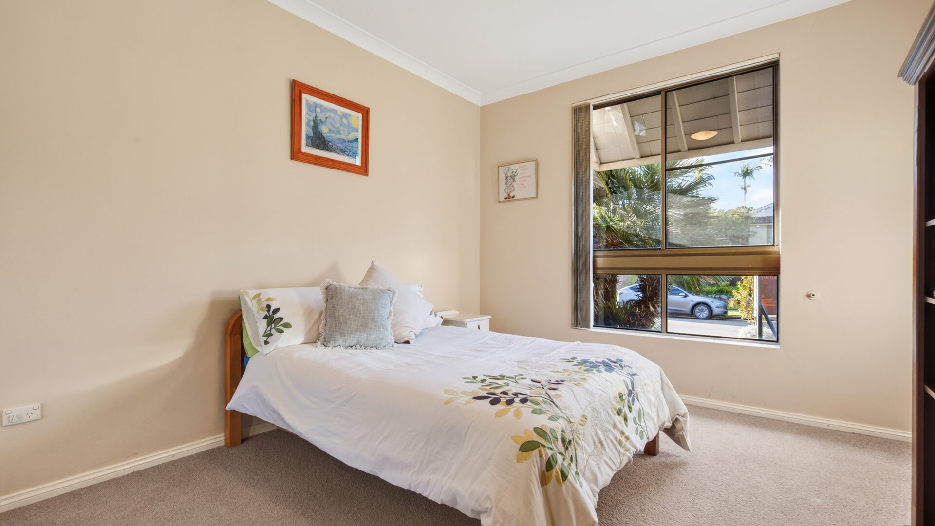 For Sale - 4 Hicks Place - New Property in Kings Langley - Real Estate by Kim McChlery