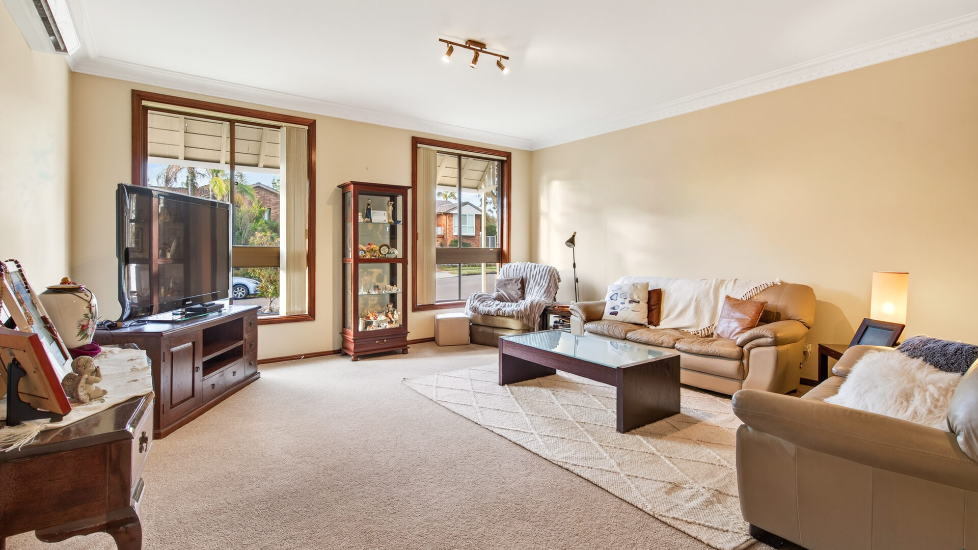 For Sale - 4 Hicks Place - New Property in Kings Langley - Real Estate by Kim McChlery