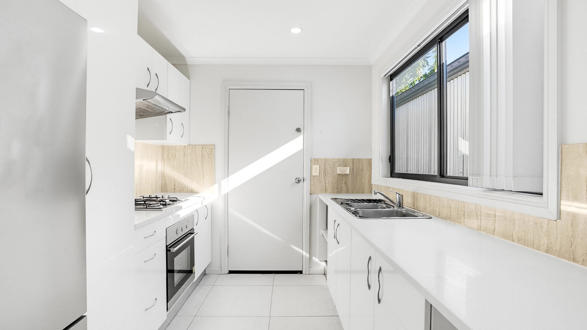 For Rent - 21a Kenneth Crescent - New Property in Dean Park - Real Estate by Andrei Jovasevic