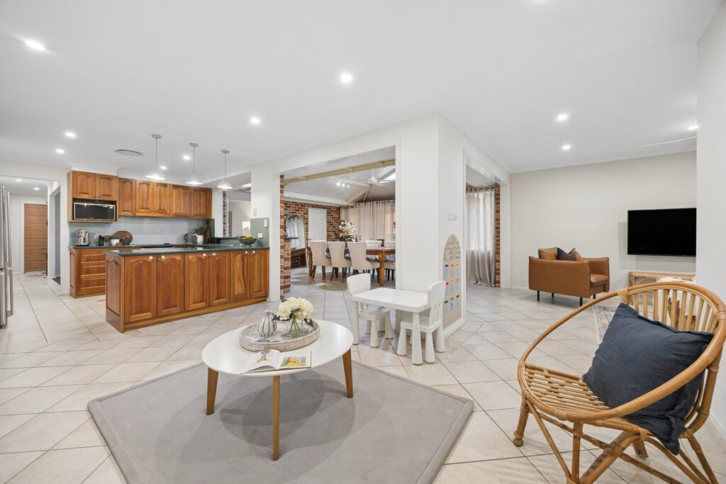 Auction - 11 Clergy Road - New Property in Wilberforce - Real Estate by Yuri Cattaneo