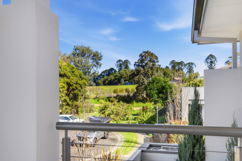 For Sale - 11 Ridgemark Place - New Property in Bella Vista - Real Estate by Maree McCrorie