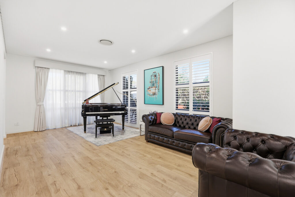 For Sale - 11 Ridgemark Place - New Property in Bella Vista - Real Estate by Maree McCrorie