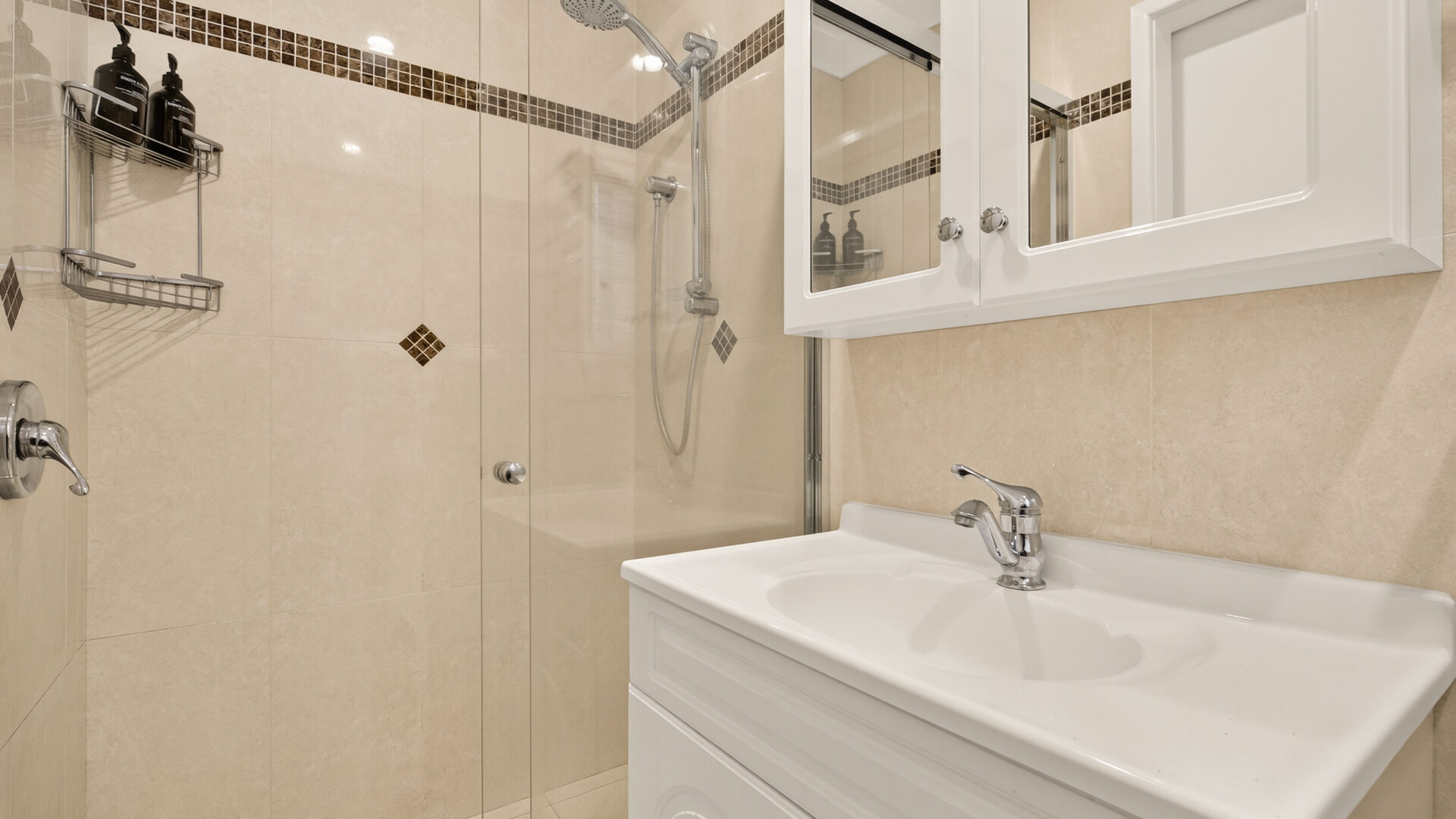 Auction - 57 Aldgate Street - New Property in Prospect - Real Estate by Monique Layoun
