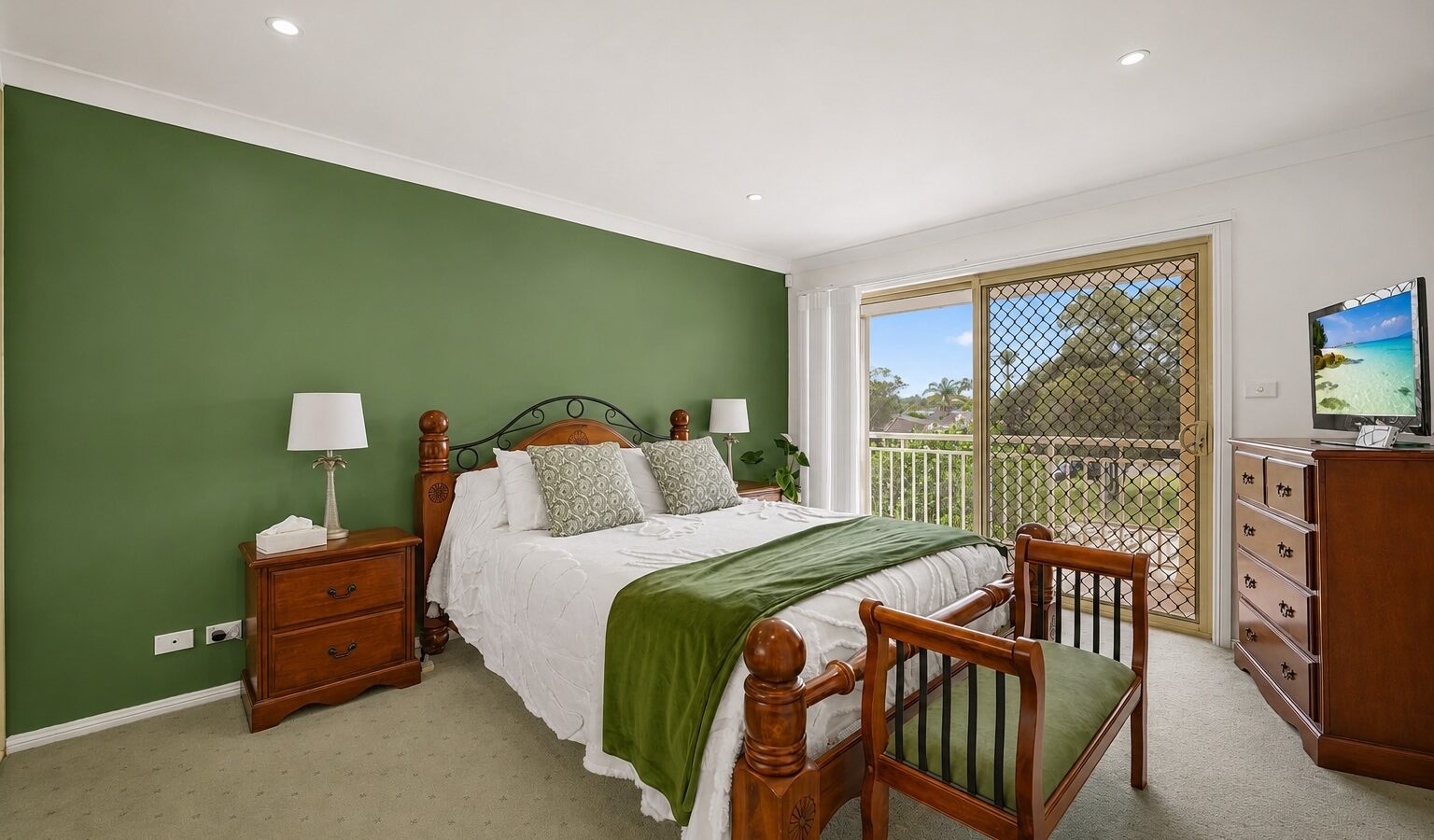 For Sale - 4 Nina Place - New Property in Oakhurst - Real Estate by George Davidson