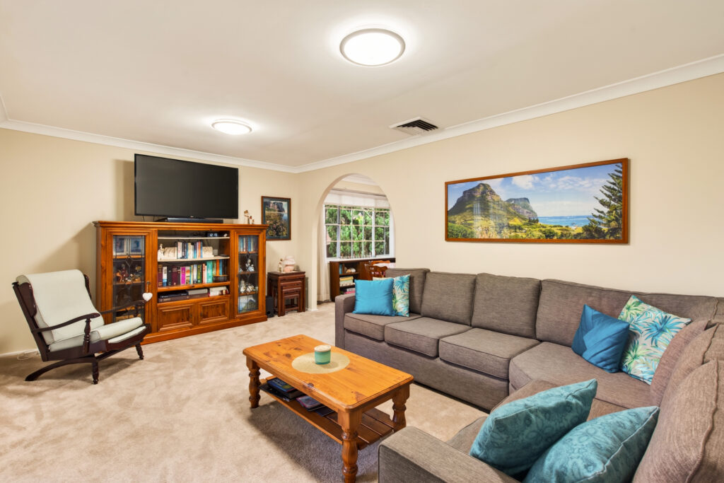Auction - 91 Eaton Road - New Property in West Pennant Hills - Real Estate by Mark Vinogradov