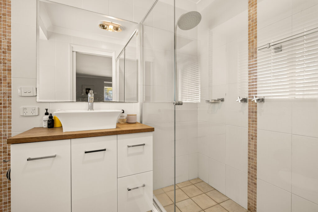For Sale - 20 Nicholson Place - New Property in Windsor Downs - Real Estate by Greg Vincent