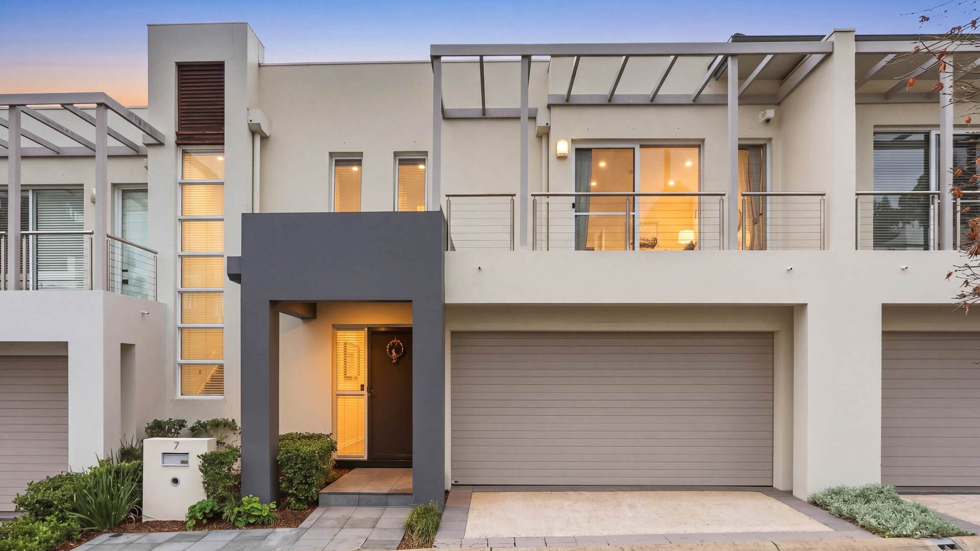 For Sale - 7 Waterstone Crescent - New Property in Bella Vista - Real Estate by Maree McCrorie