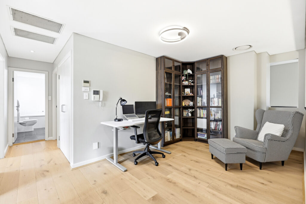 For Sale - 7 Waterstone Crescent - New Property in Bella Vista - Real Estate by Maree McCrorie