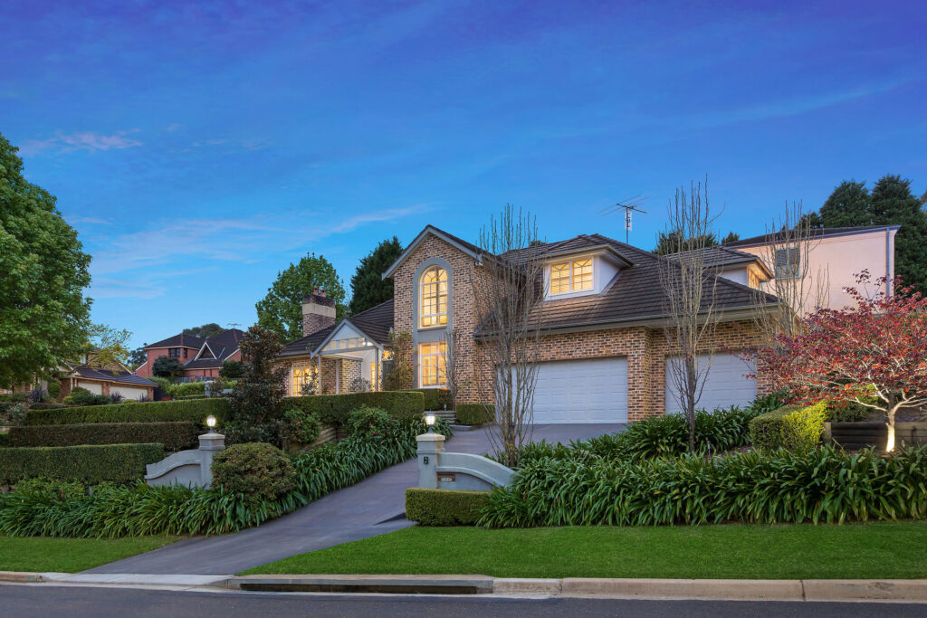 Auction - 2 Argyle Place - New Property in West Pennant Hills - Real Estate by Mark Vinogradov