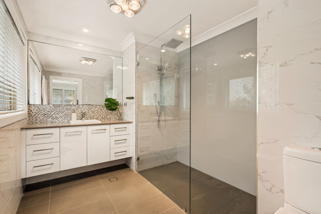 Auction - 2 Argyle Place - New Property in West Pennant Hills - Real Estate by Mark Vinogradov