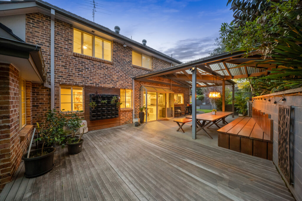 Auction - 2 Argyle Place - New Property in West Pennant Hills - Real Estate by Mark Vinogradov