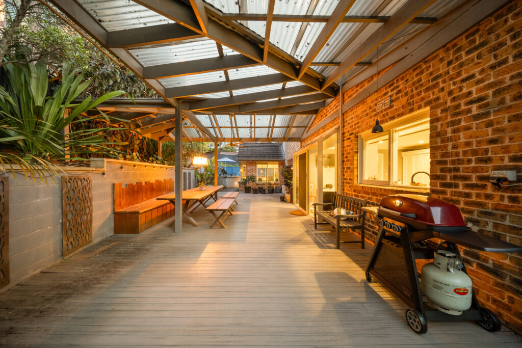 Auction - 2 Argyle Place - New Property in West Pennant Hills - Real Estate by Mark Vinogradov