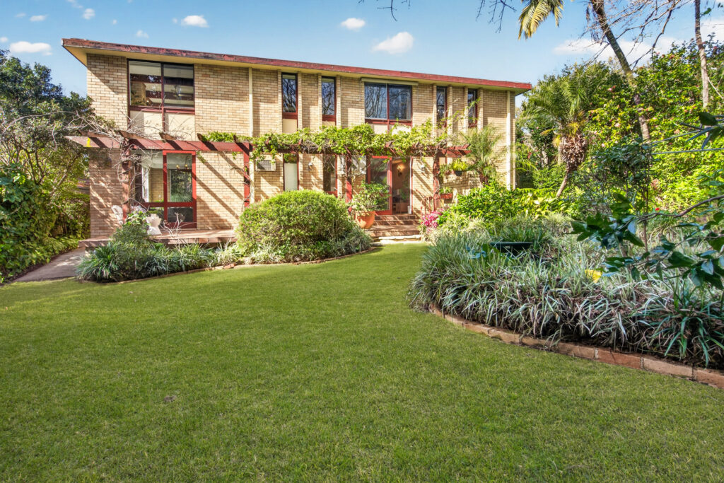 Auction - 16 The Boulevard - New Property in Cheltenham - Real Estate by Belinda Hill